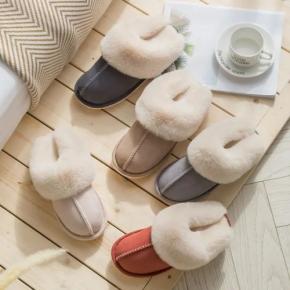 Winter Soft Indoor Heels Ladies Shoes Women's Slippers Home Couple Flat Warm Plush Shoes New Fashion Faux Fur Warm Slipper